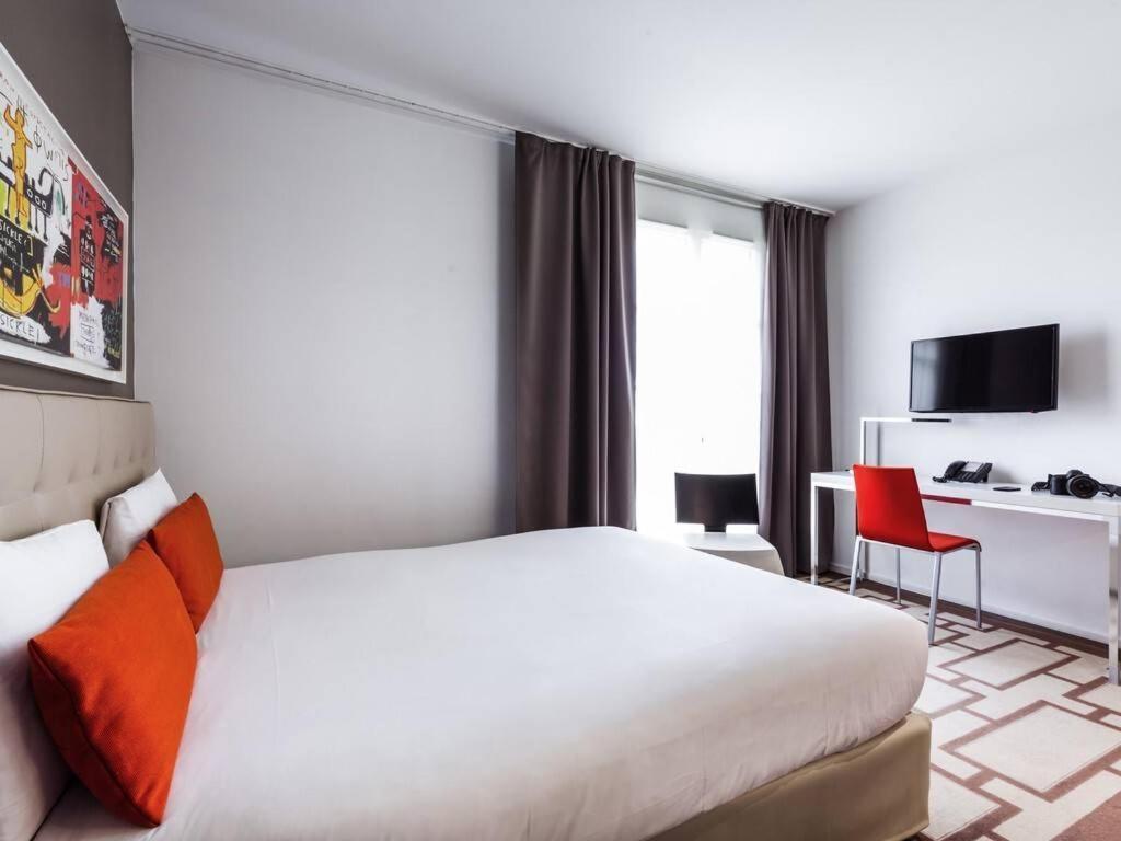 Disneyland Deluxe Flat, Outside Pool, Climatisation, 1 Min To Disney Parks سيري المظهر الخارجي الصورة
